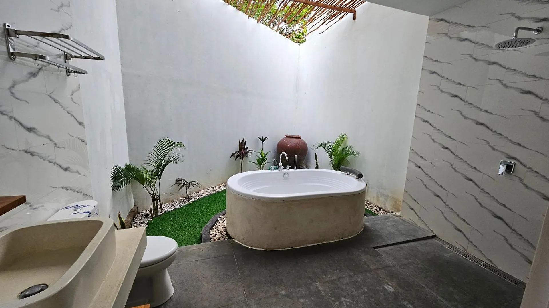 Villa Ayuk, Umalas Bali Canggu  Indonesia